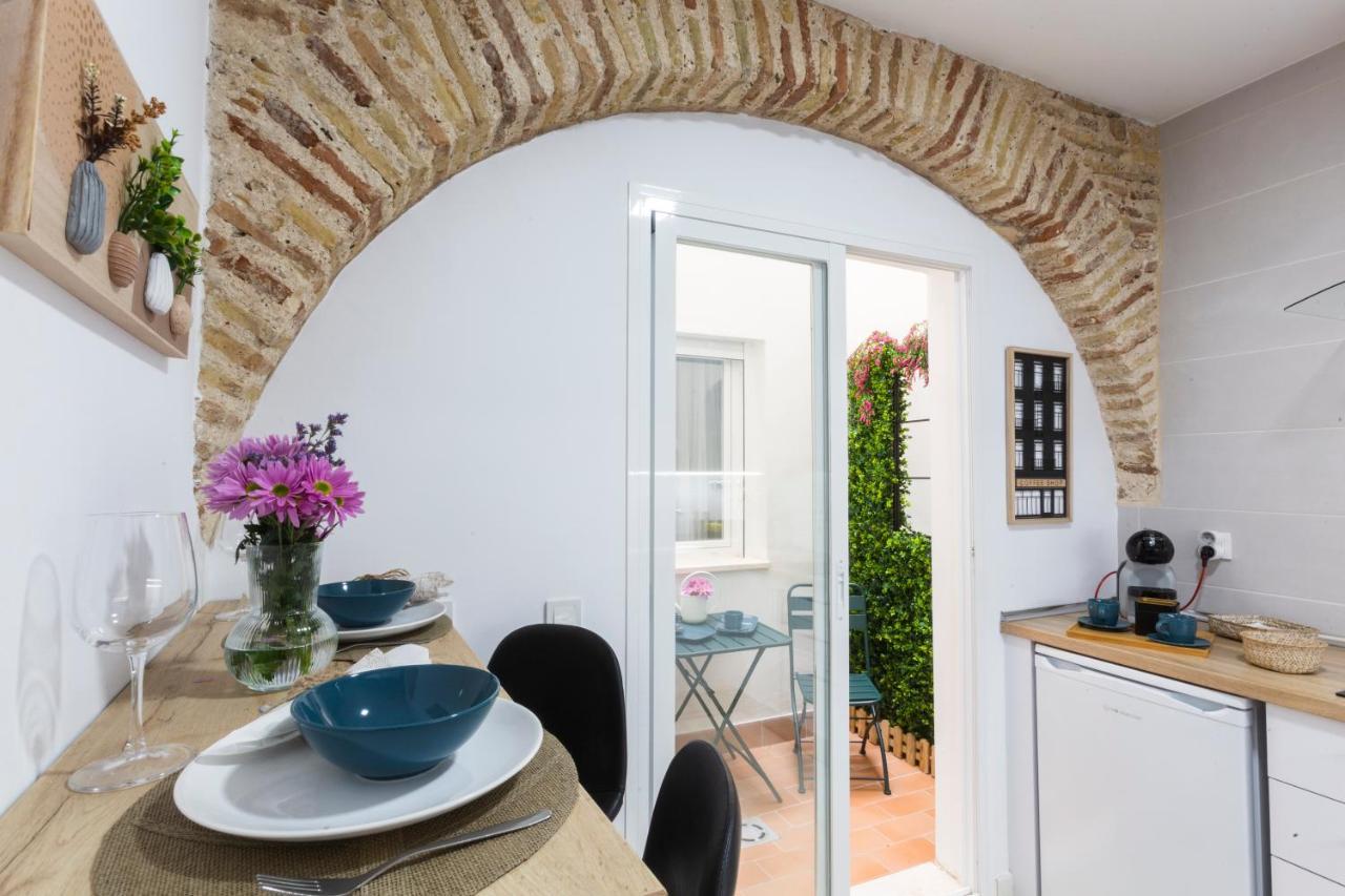 Apartament Entrearcos *